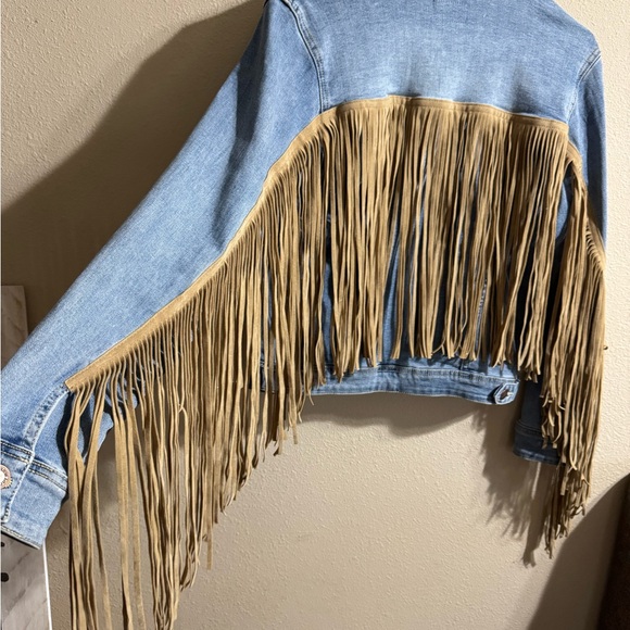 Judy Blue Blue and Tan Jean Jacket with Fringe Detail - Picture 5 of 5